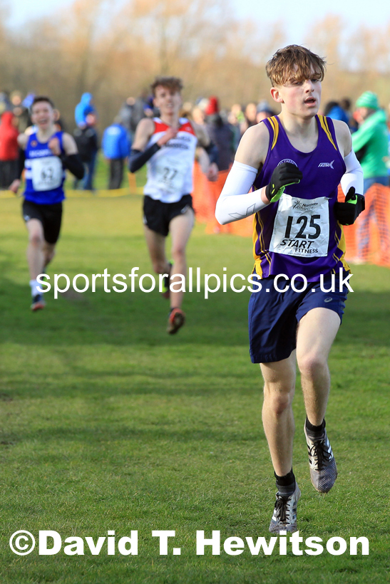 Mens under-17s 2022 Northern Cross Country Champs., Pontefract. Photo: David T. Hewitson/Sports for All Pics